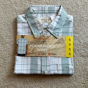 Weatherproof Vintage Men’s Short Sleeve Woven Shirt – Green, Small